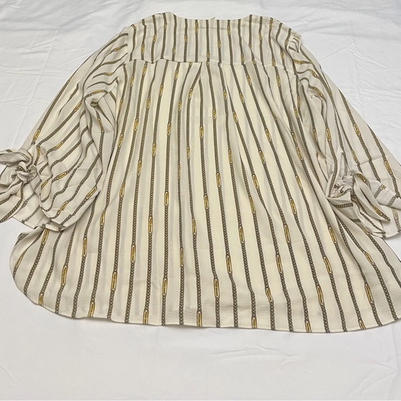 Michael Kors woman’s shirt - Picture 7 of 11